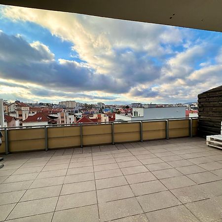 Bonjour Residence With Terrace And Parking คลูจ-นาโปกา ภายนอก รูปภาพ