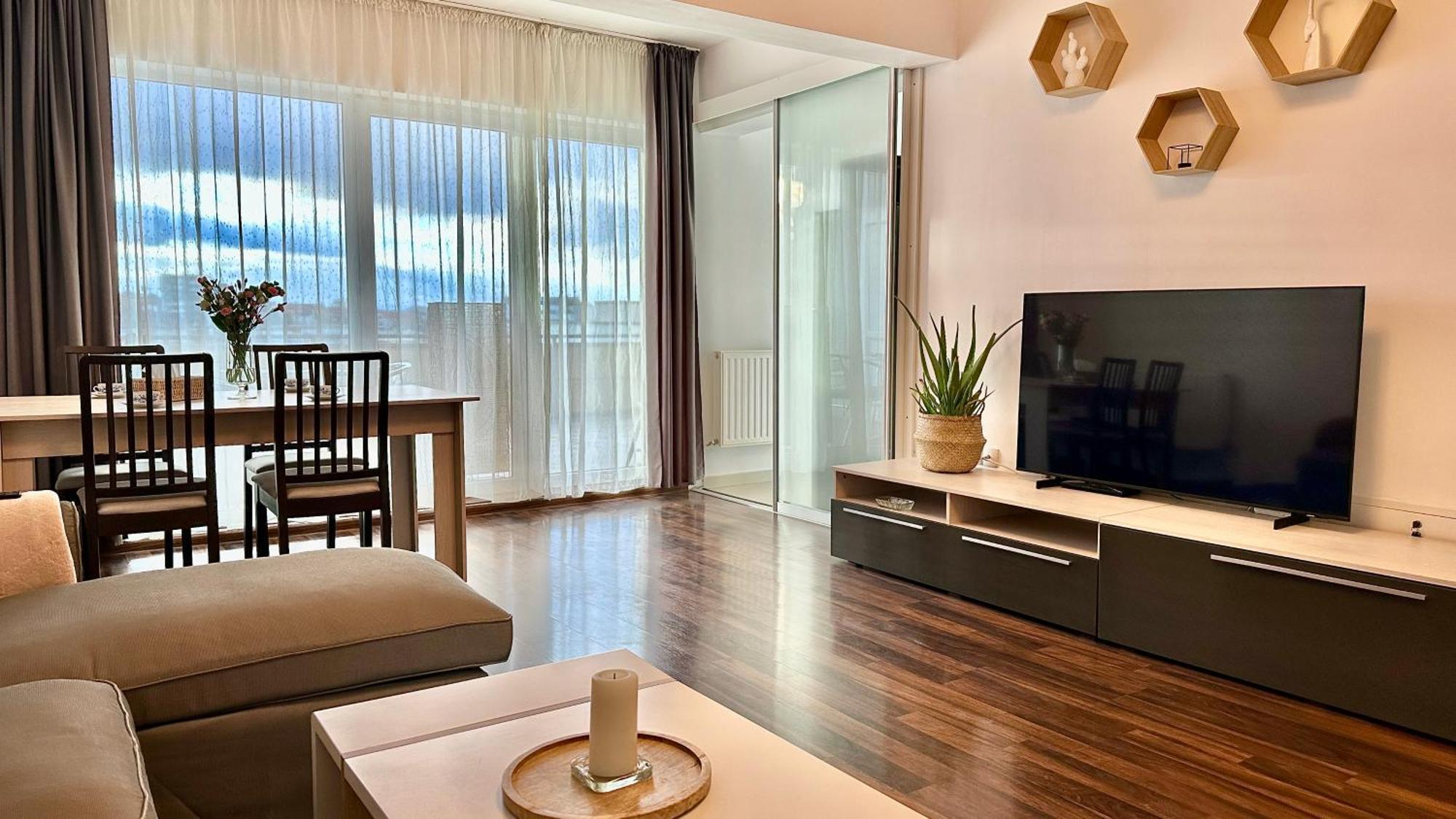 Bonjour Residence With Terrace And Parking คลูจ-นาโปกา ภายนอก รูปภาพ